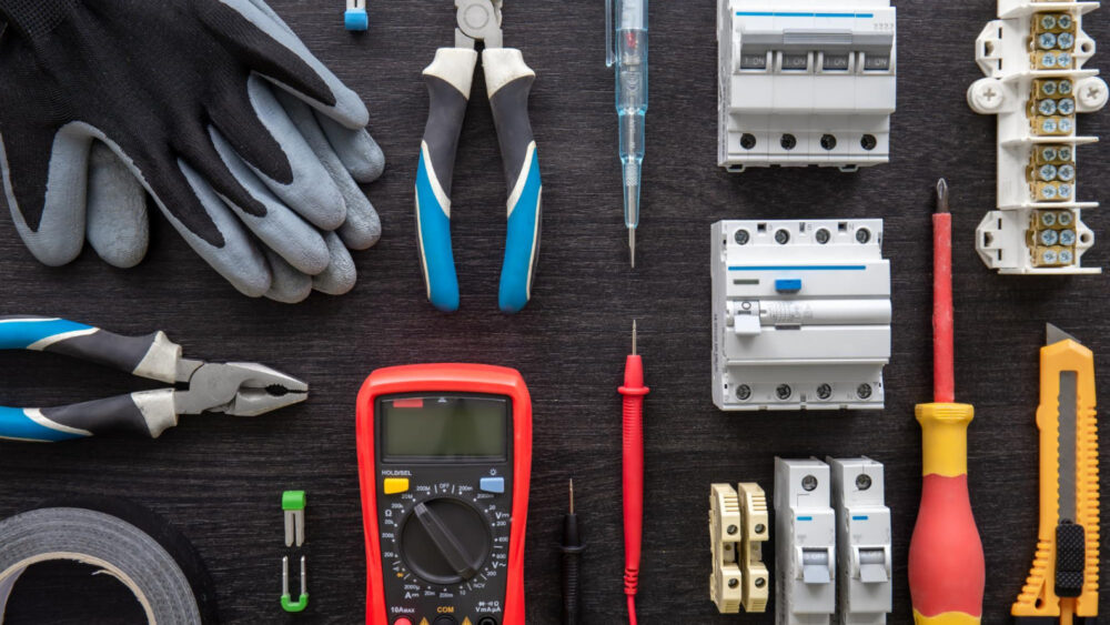 Comment choisir son fournisseur de matériel électrique professionnel ?